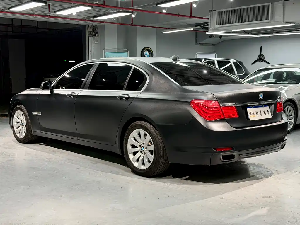 BMW 7 Series 2012 — фото 5