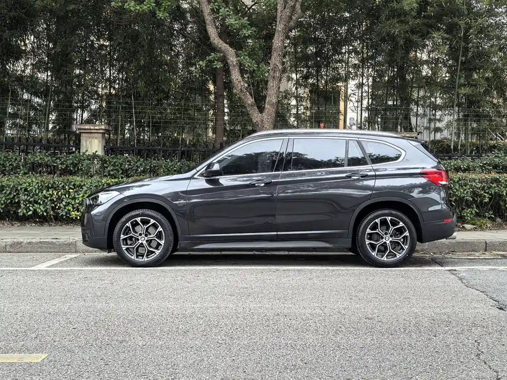 BMW X1 2022 — фото 10