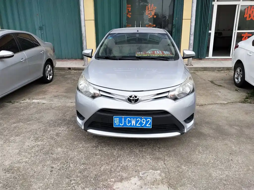 Toyota Vios 2015 — фото 2
