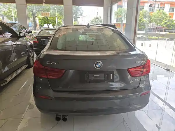 BMW 3 Series GT 2019