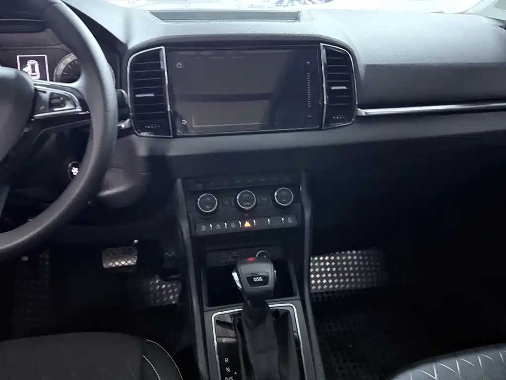 Skoda Karoq 2018 — фото 13
