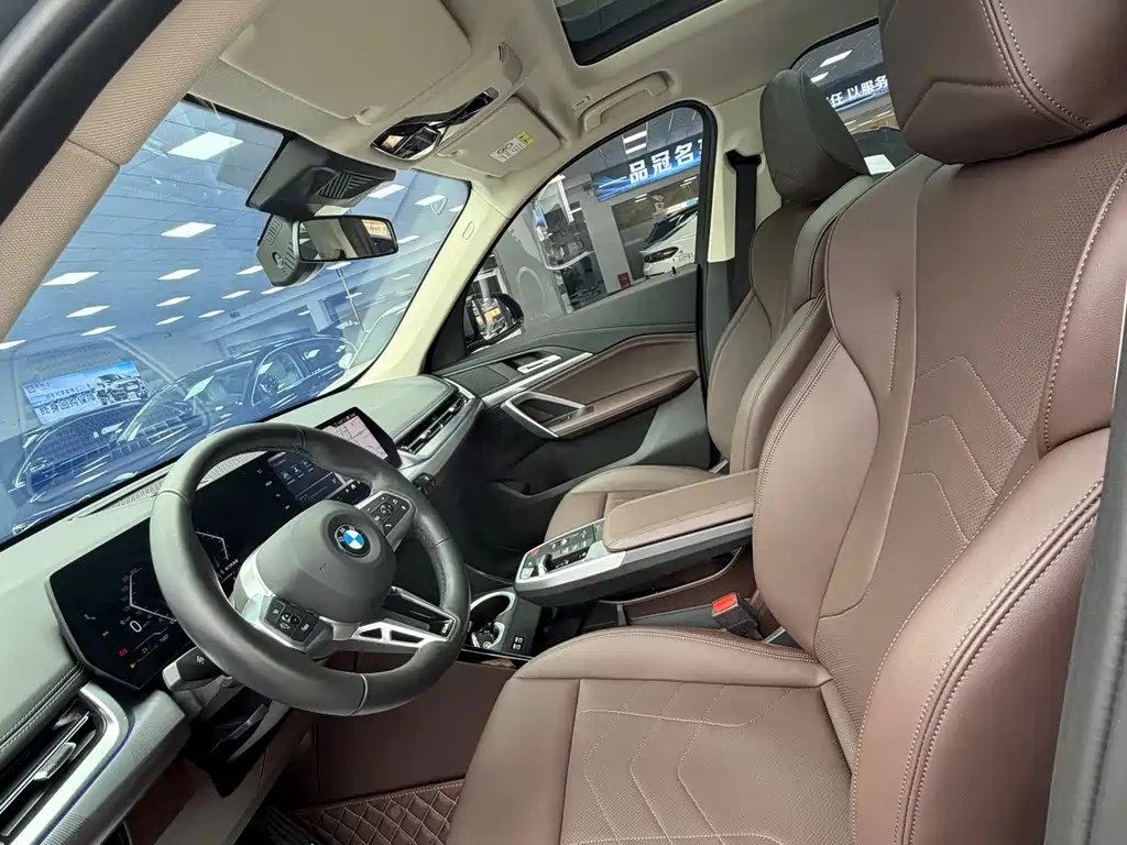 BMW X1 2023 — фото 4