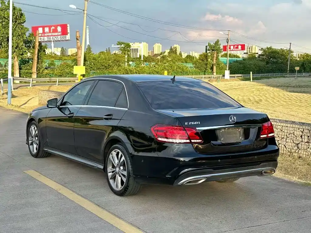 Mercedes-Benz E-Class 2016