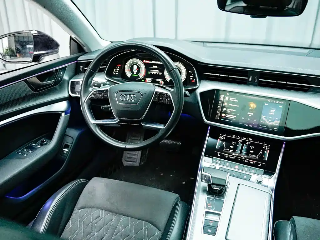 Audi A7L 2024 — фото 7