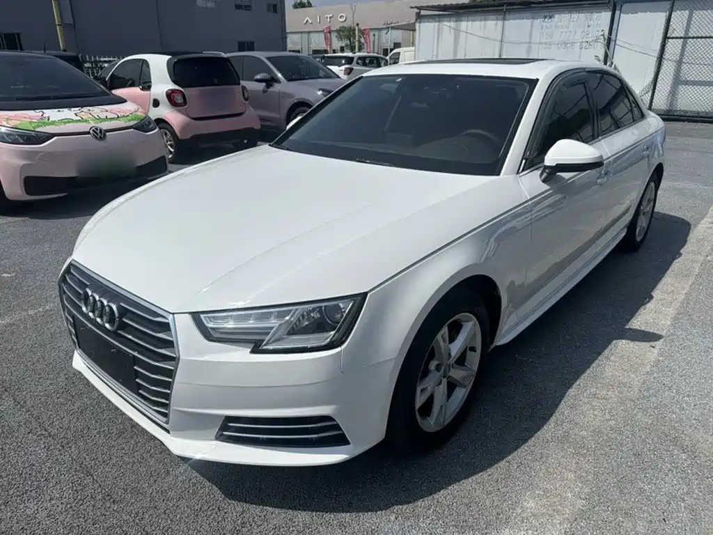 Audi A4L 2018