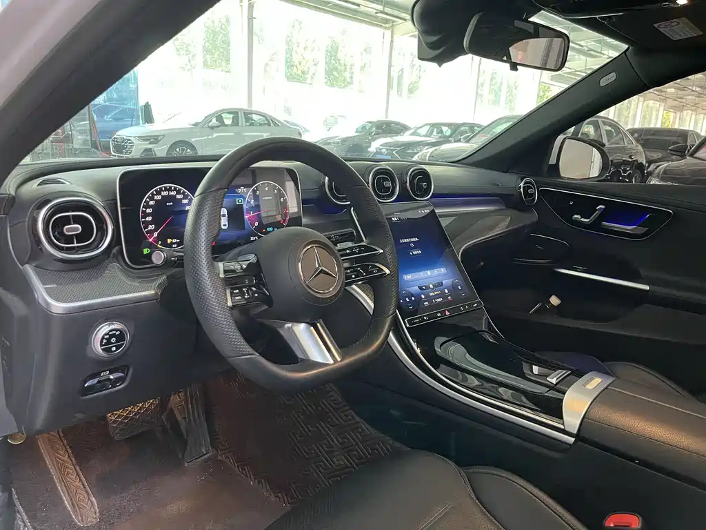 Mercedes-Benz C-Class 2022 — фото 20
