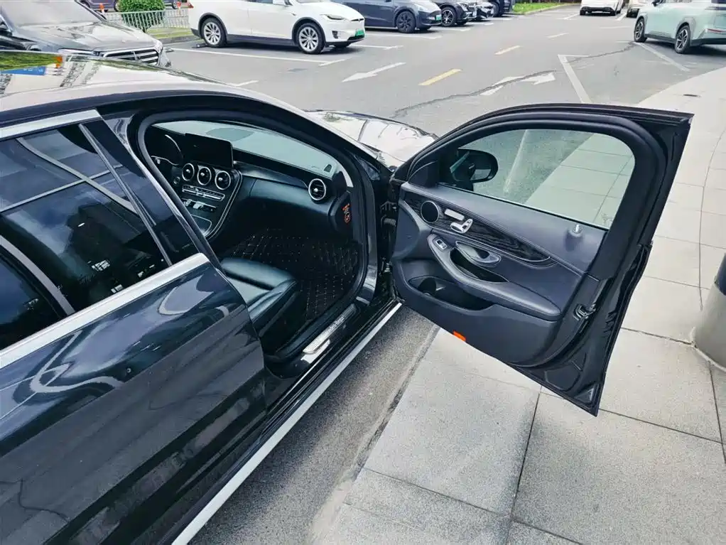 Mercedes-Benz C-Class 2020 — фото 22