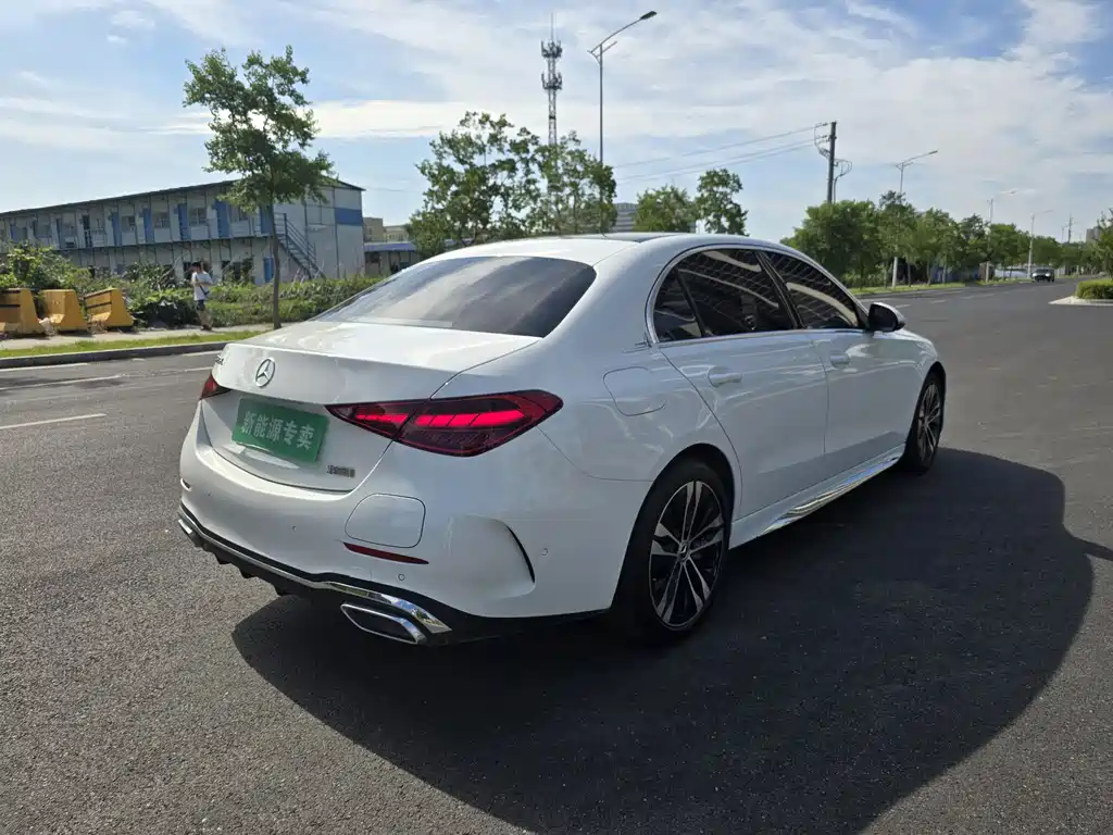 Mercedes-Benz C-Class New Energy 2024 — фото 9