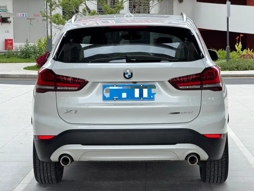 BMW X1 2022 — фото 13