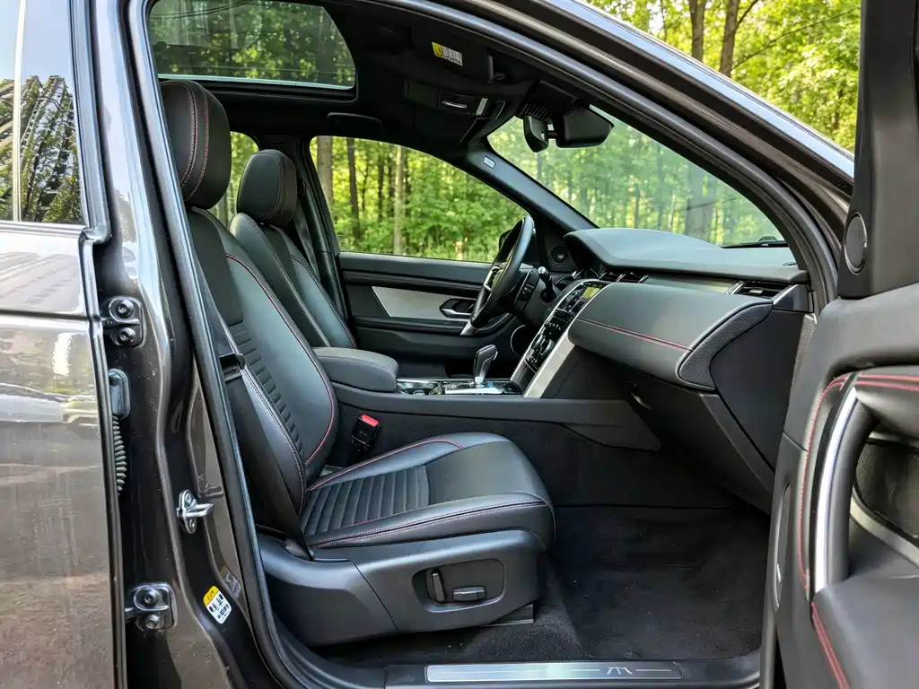 Land Rover Discovery Sport 2022 — фото 10