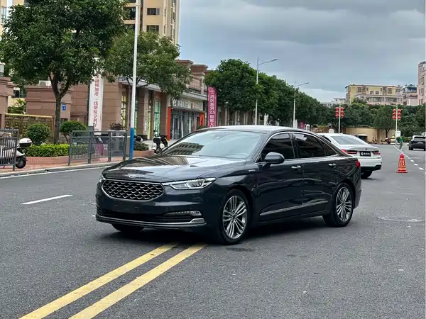 Ford Taurus 2019
