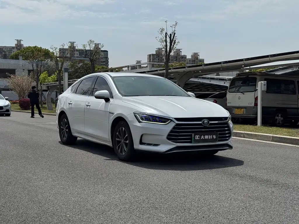 BYD Qin Pro NEV 2020 — фото 3