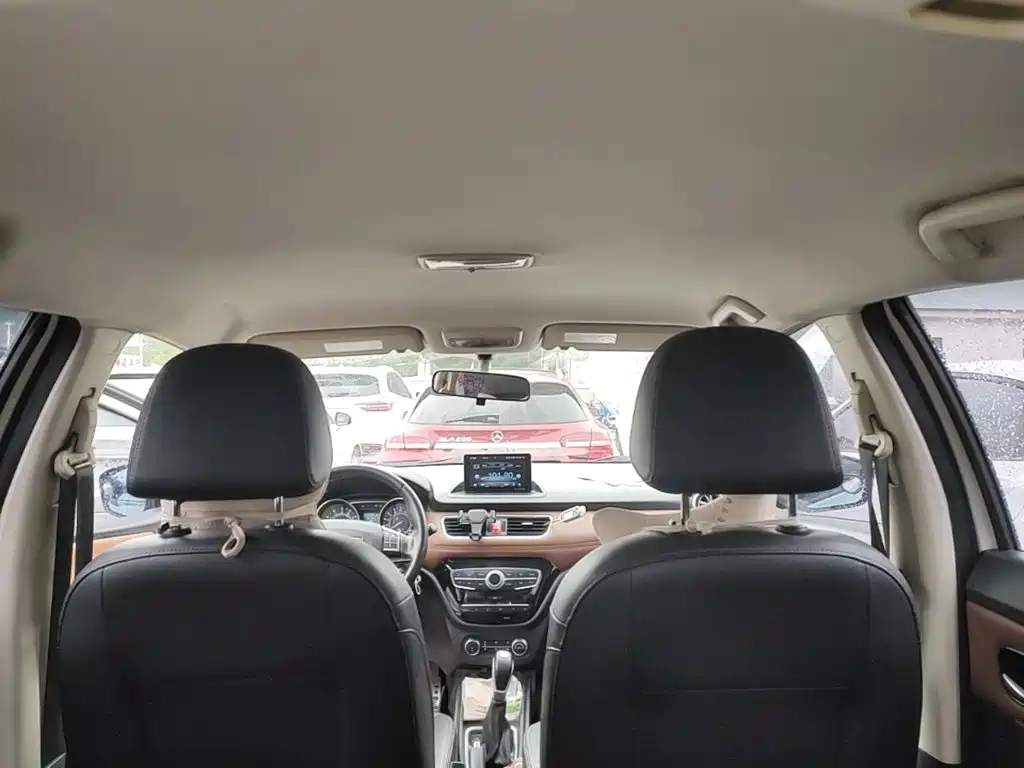 Haval H1 2015 — фото 18