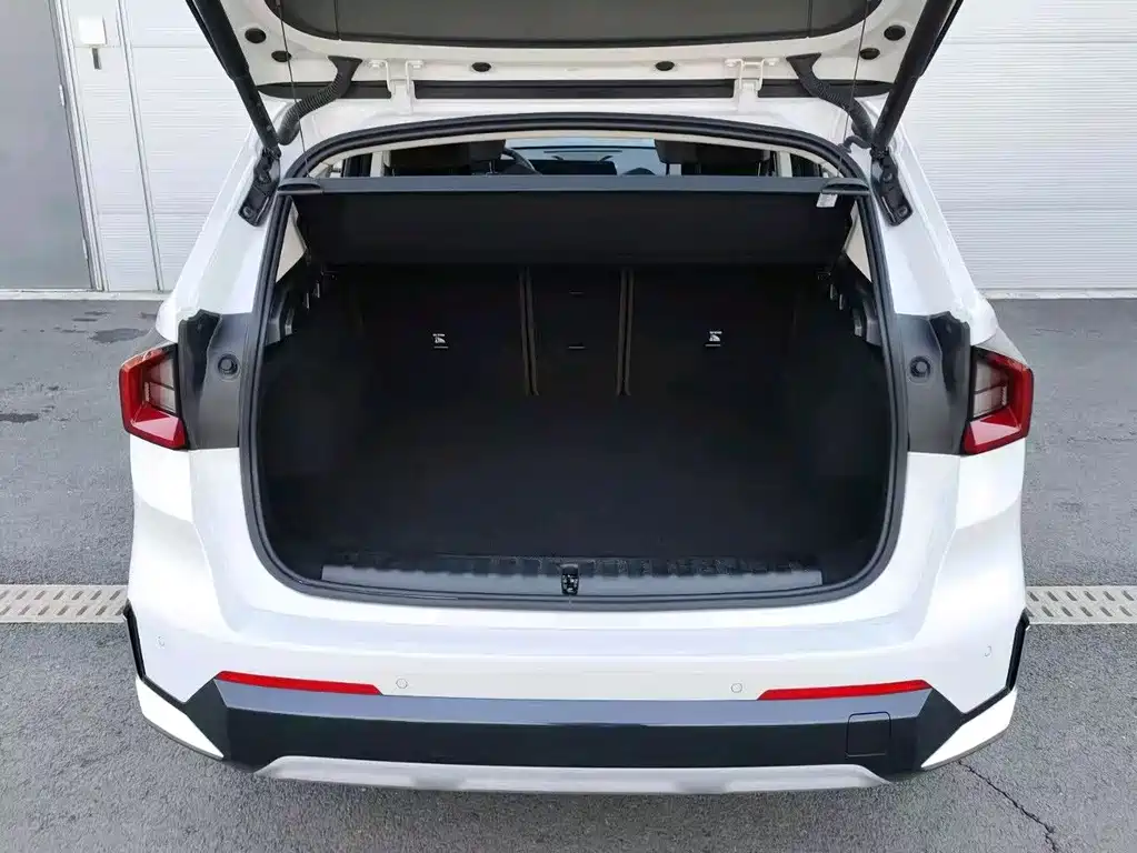 BMW X1 2025 — фото 11