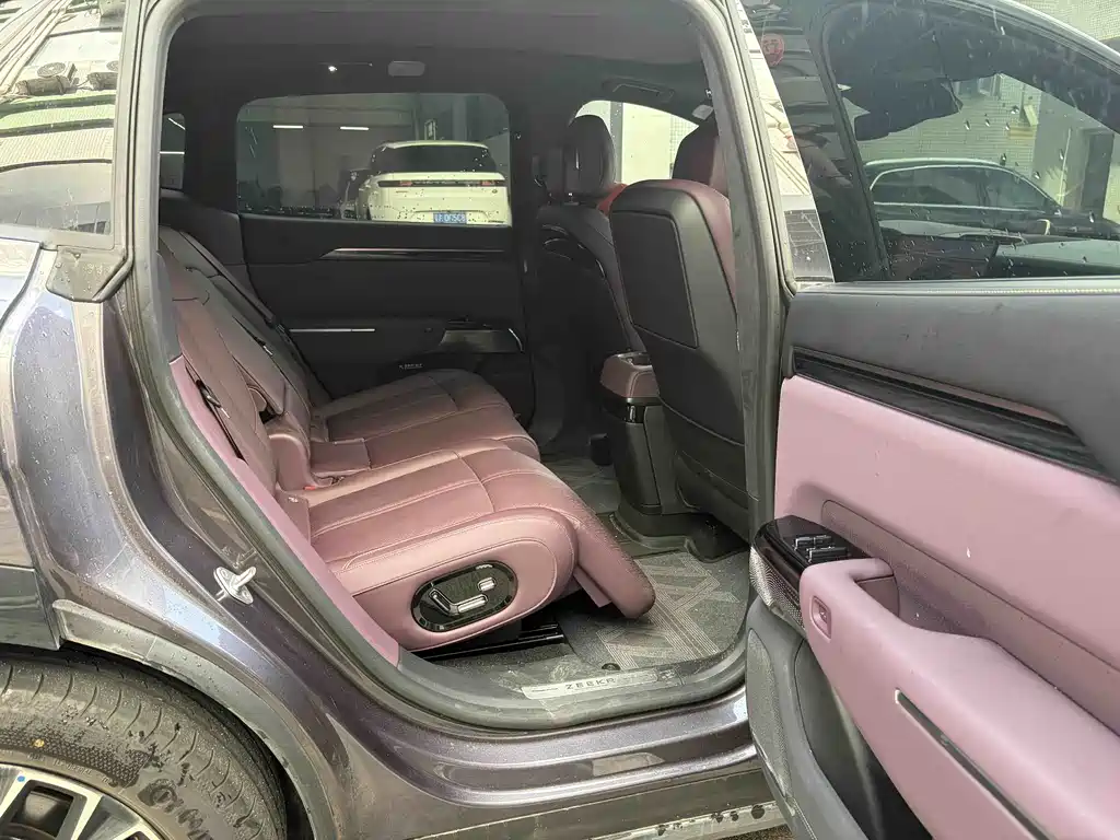 Zeekr 7X 2026