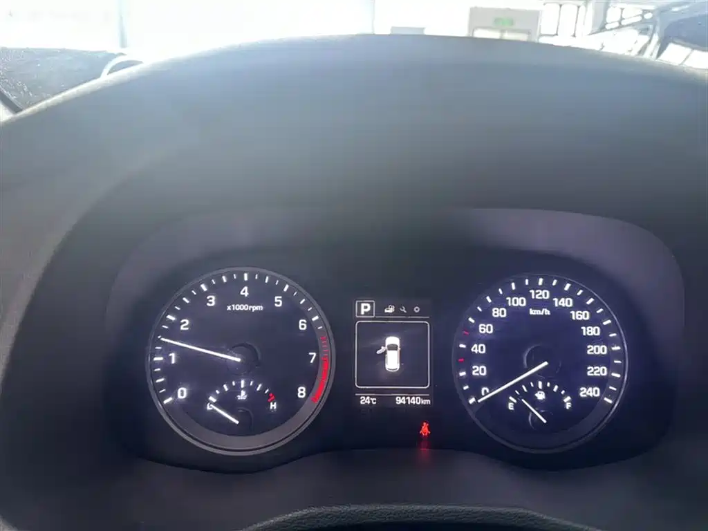 Hyundai Tucson 2016 — фото 11
