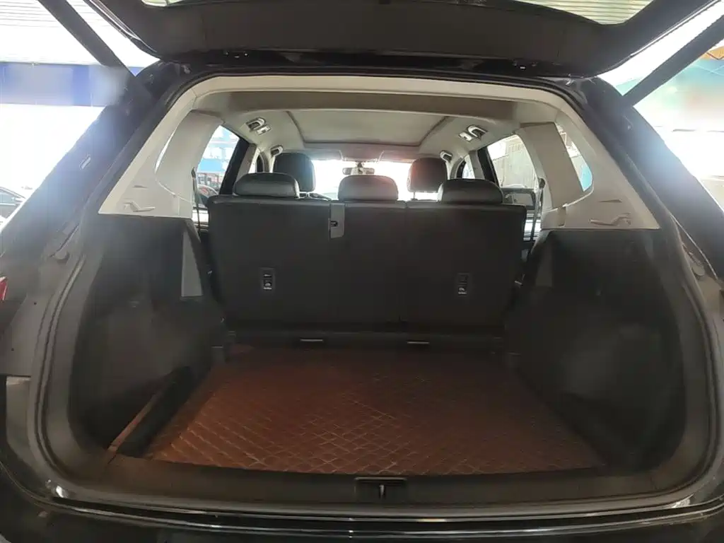 Volkswagen Tiguan L 2019 — фото 19