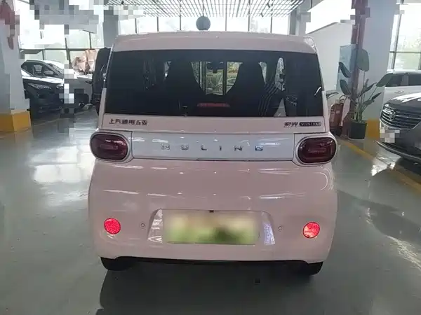 Wuling Hongguang MINIEV 2025