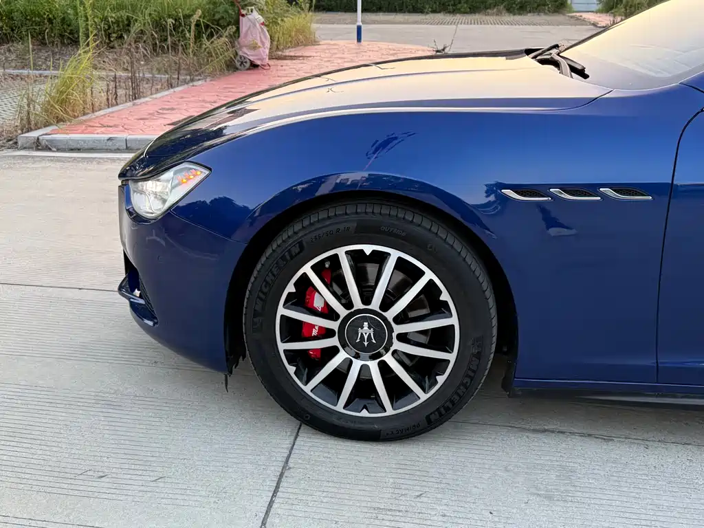 Maserati Ghibli 2015 — фото 7