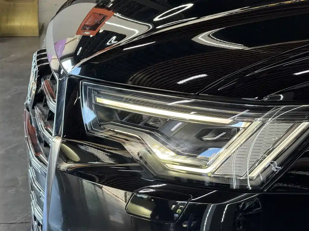 Audi A6L 2023