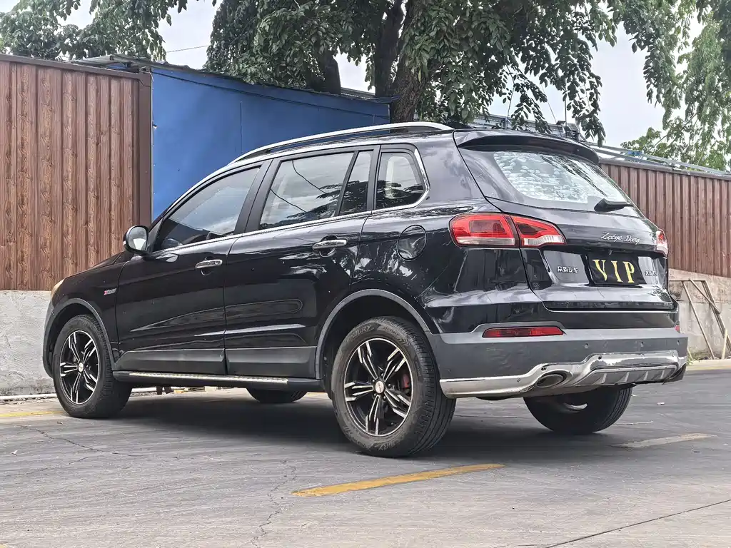 Zotye X5 2017 — фото 9