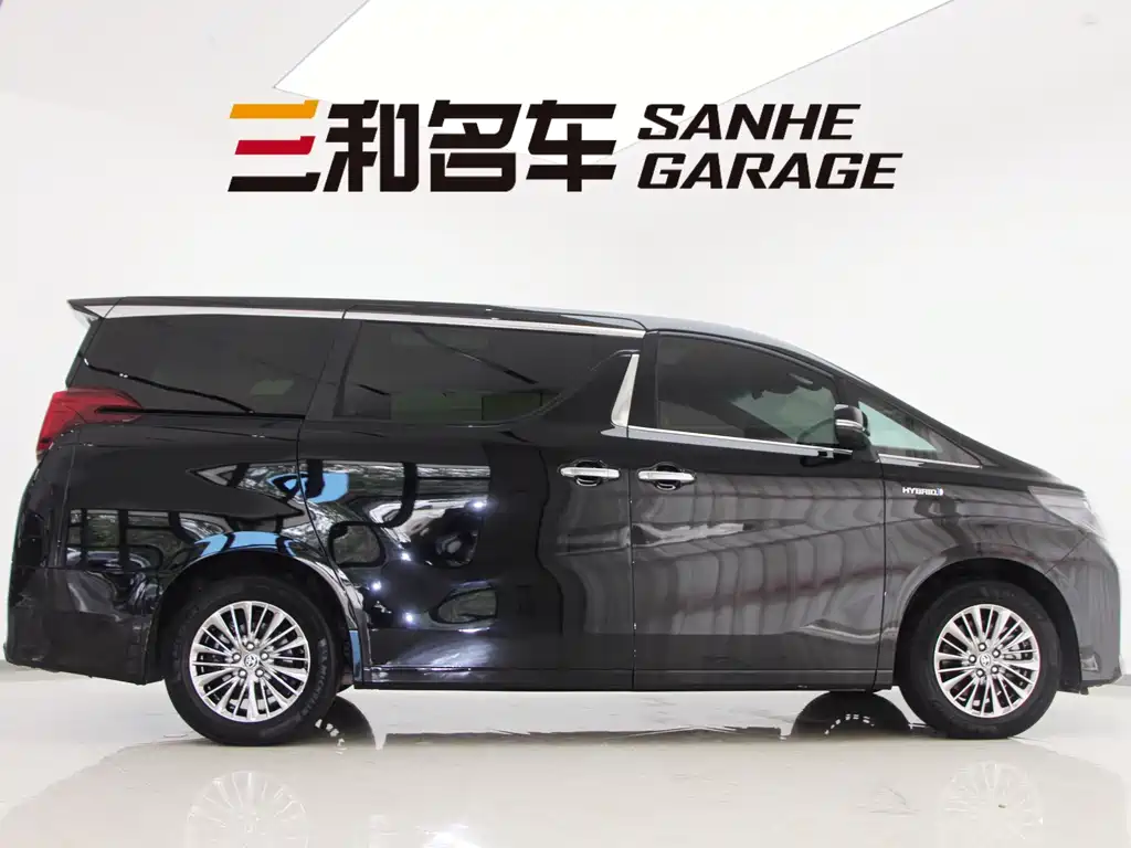 Toyota Alphard 2021 — фото 4