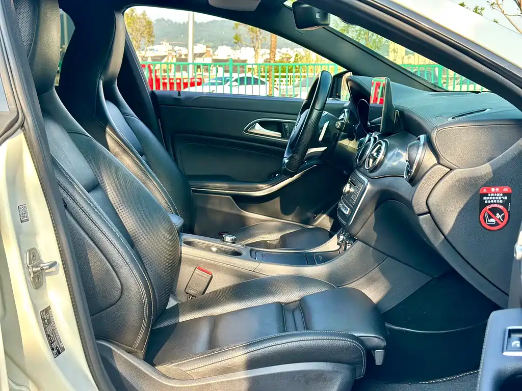 Mercedes-Benz CLA 2017 — фото 24