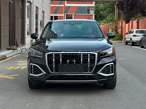 Audi Q2L 2022