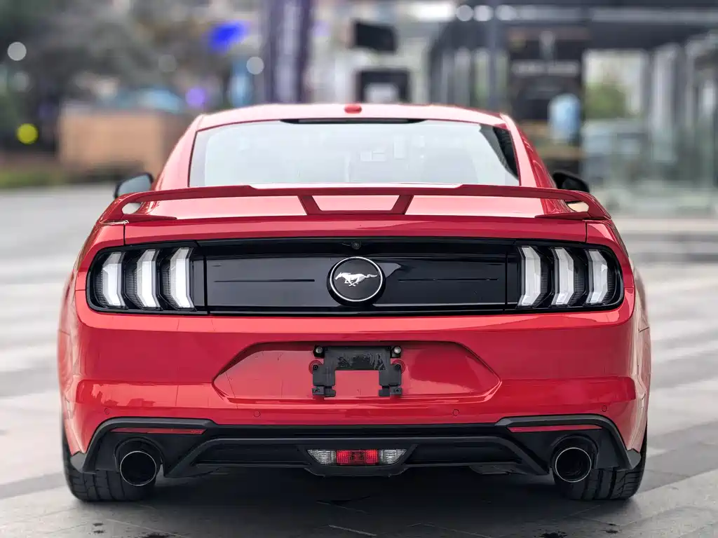 Ford Mustang 2019 — фото 7