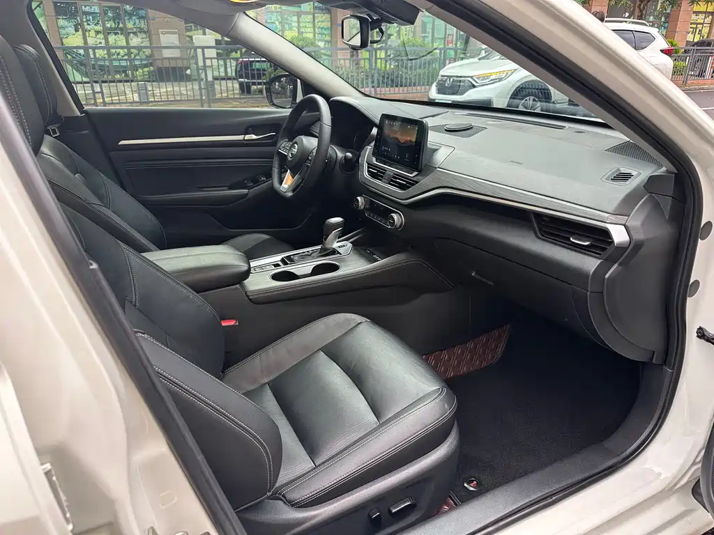 Nissan Teana 2021 — фото 15