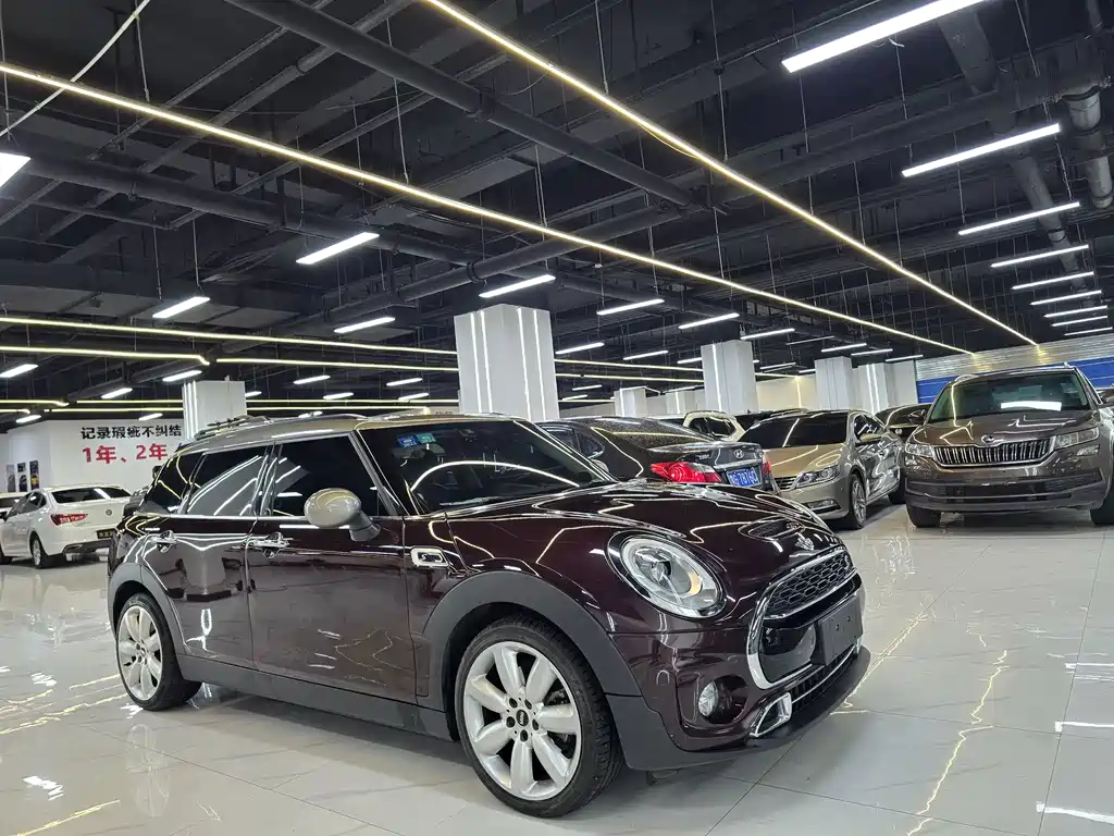 MINI Clubman 2016