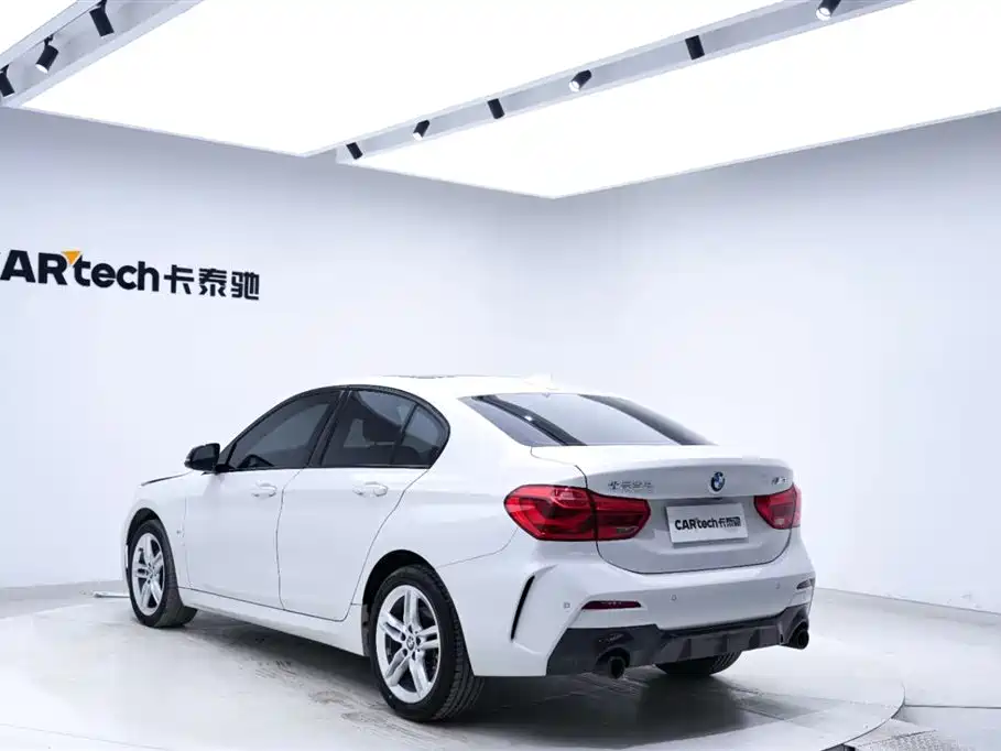 BMW 1 Series 2023