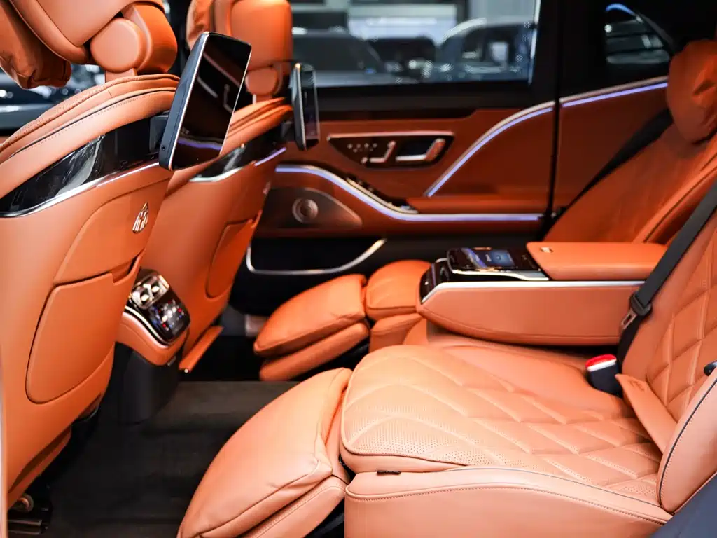 Mercedes-Benz Maybach S-Class 2023 — фото 11