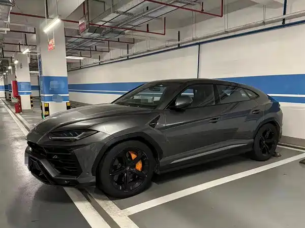 Lamborghini Urus 2018