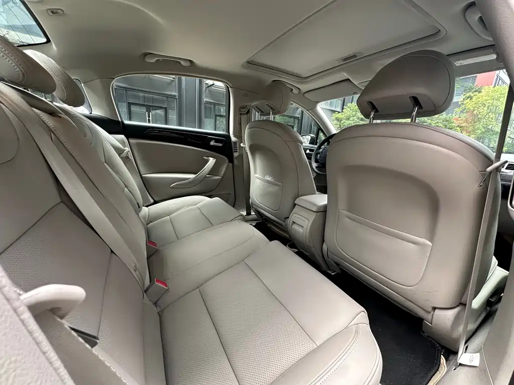 Citroën C5 2015 — фото 17