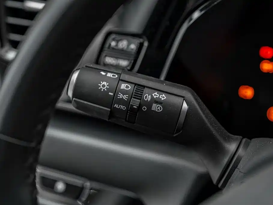 Lexus NX 2023 — фото 11