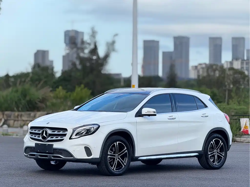 Mercedes-Benz GLA 2018 — фото 1