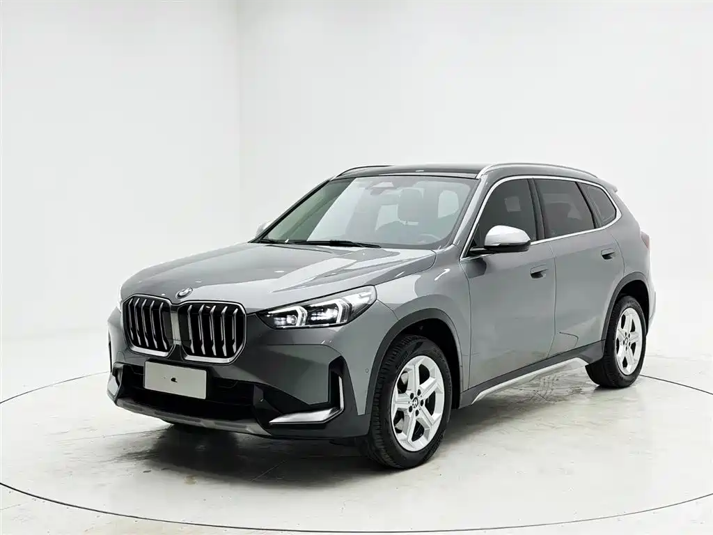 BMW X1 2024 — фото 1