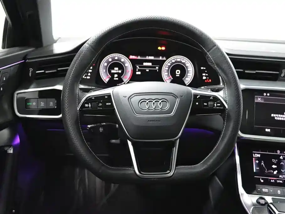 Audi A6L 2022 — фото 11