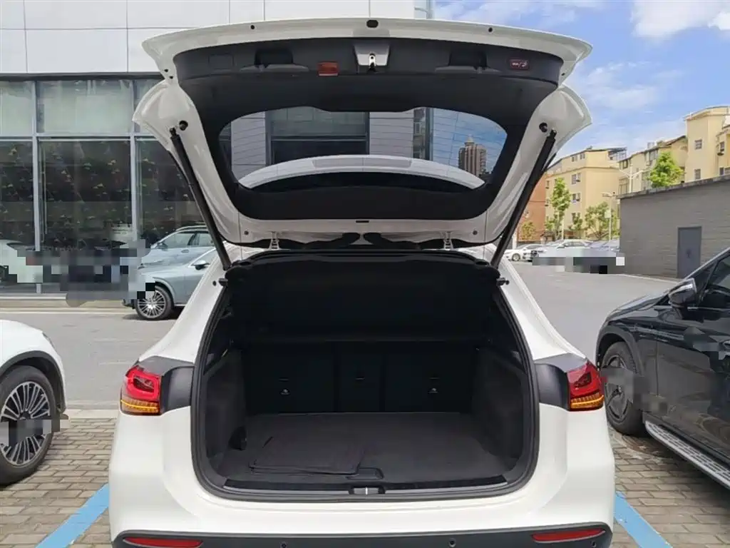 Mercedes-Benz GLA 2023 — фото 19