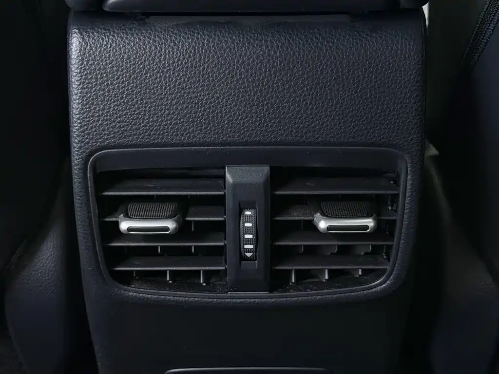 Toyota Levin 2023 — фото 16