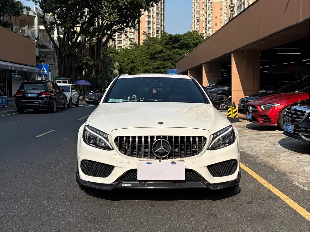 Mercedes-Benz C-Class 2018