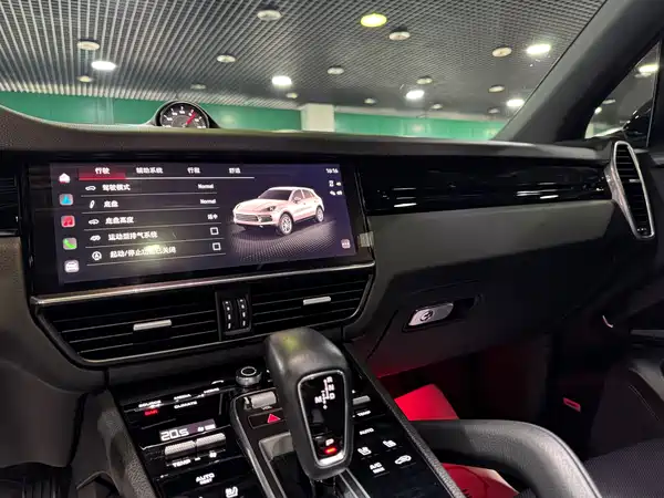 Porsche Cayenne 2023