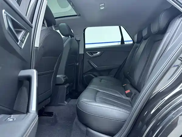 Audi Q2L 2022