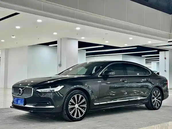 Volvo S90 2021
