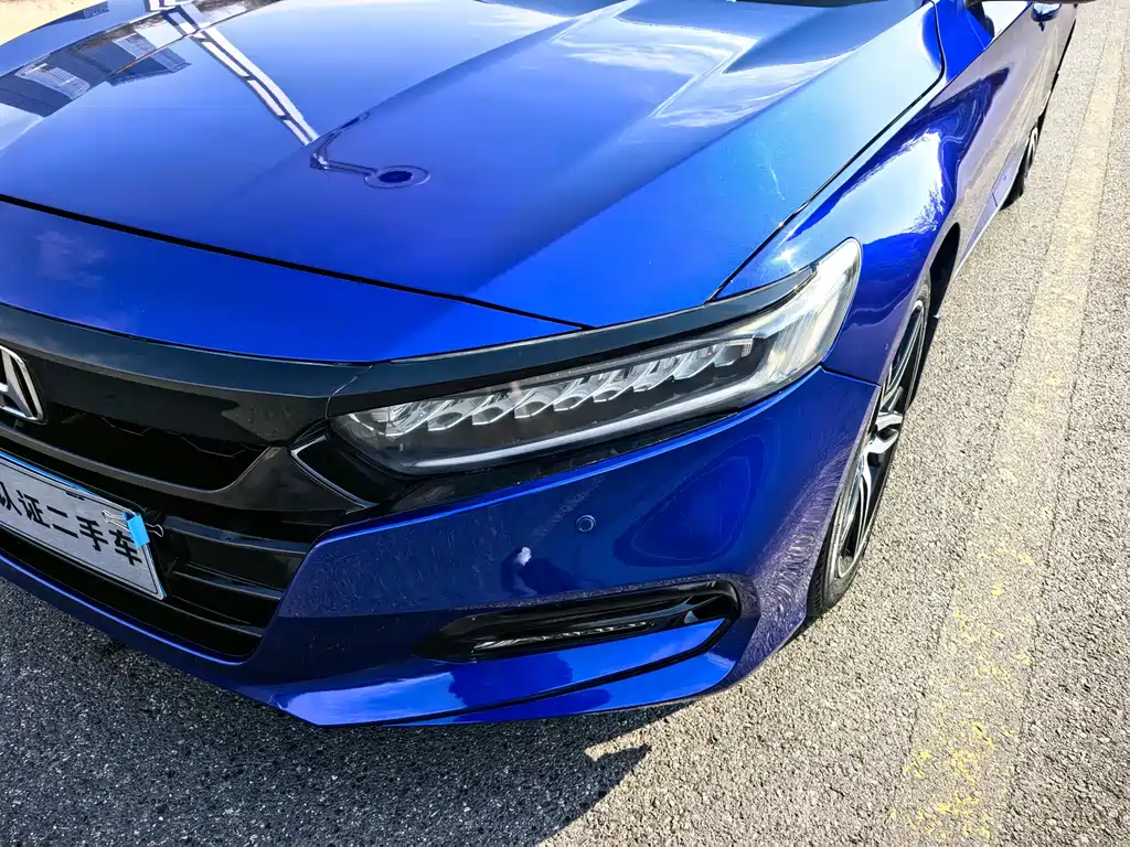 Honda Accord 2018 — фото 11