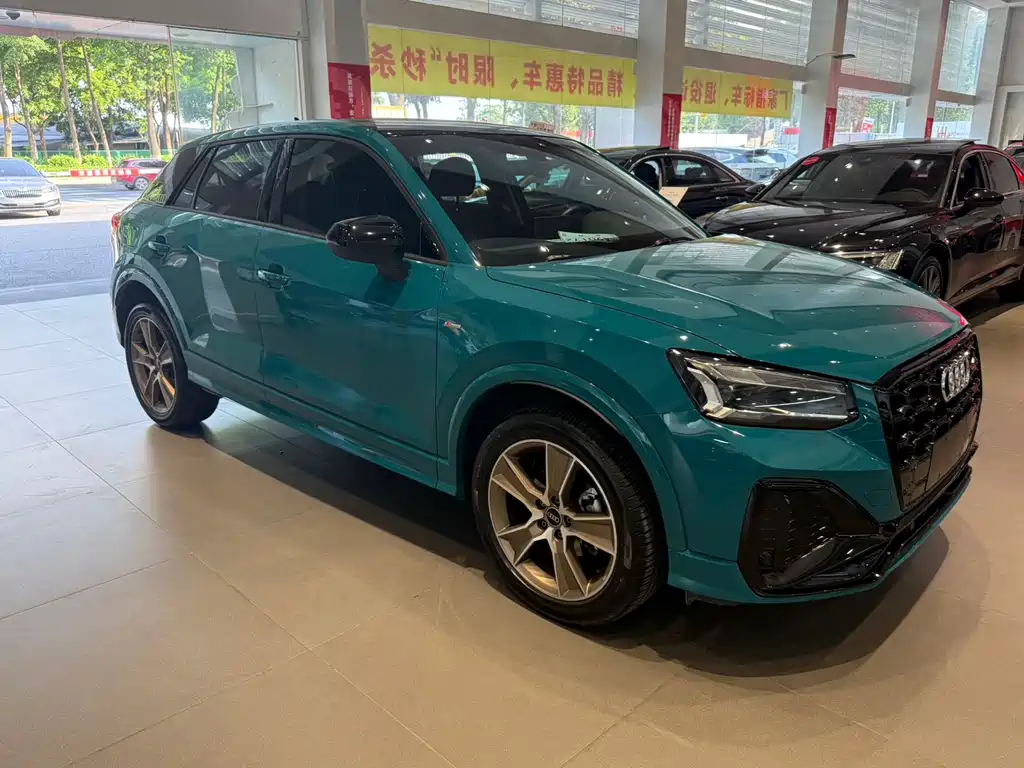 Audi Q2L 2022
