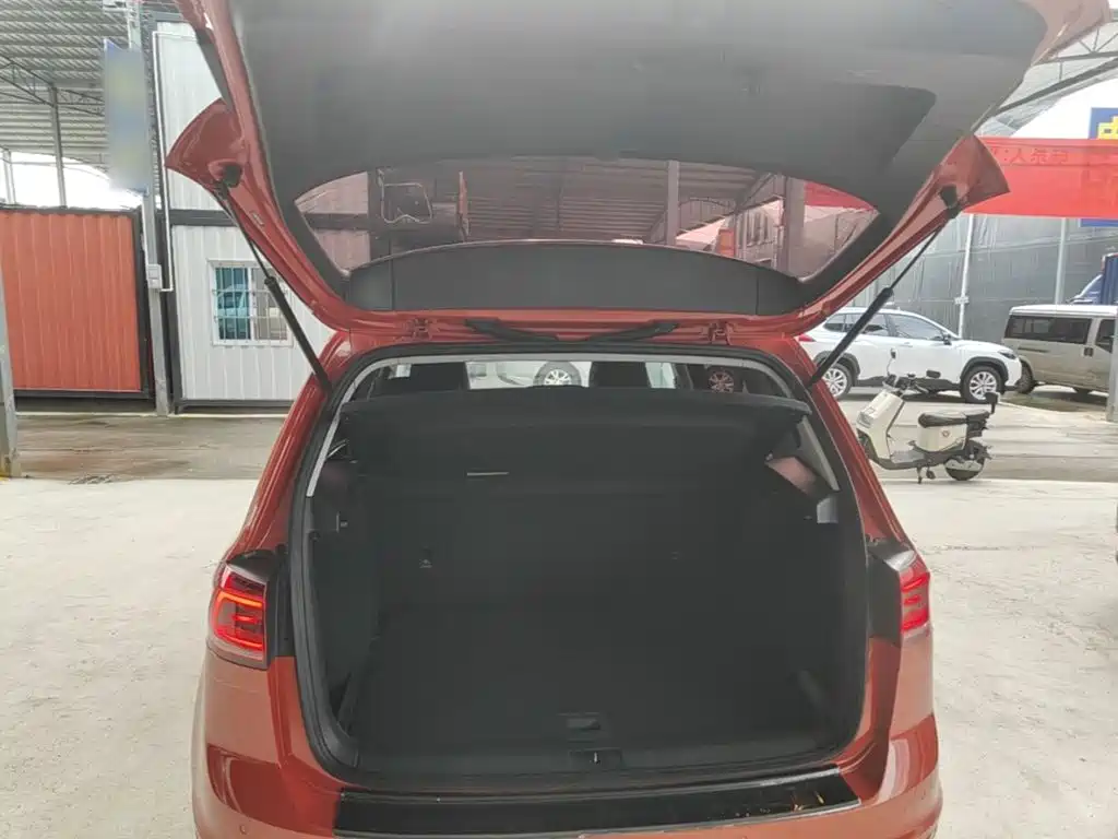 Volkswagen Golf Jialu 2018 — фото 19