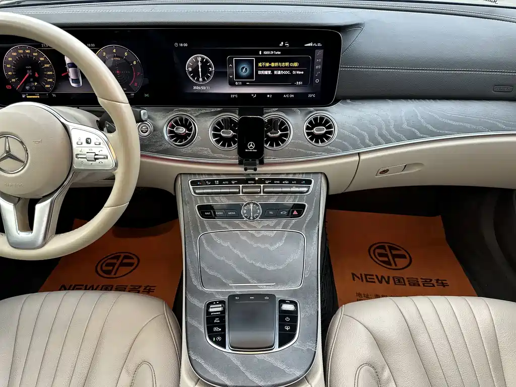 Mercedes-Benz CLS 2019 — фото 14