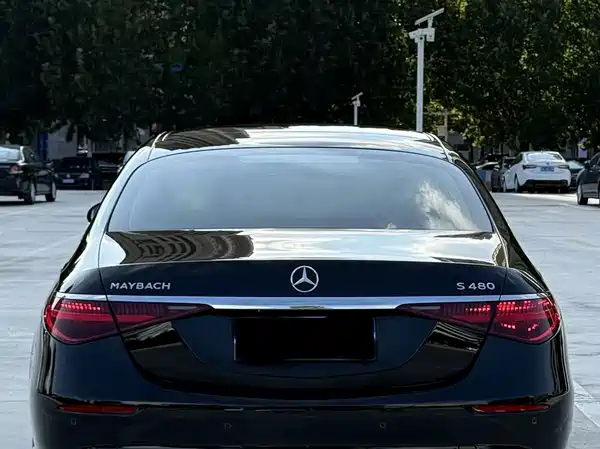 Mercedes-Benz Maybach S-Class 2024